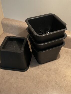 Shepherd Set of 4 Black Square furniture risers.